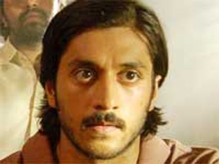 ಮರೆಯಲಾರೆ ಚಿತ್ರದಿಂದ ಚೇತನ್‌ಗೆ ಗೇಟ್ ಪಾಸ್