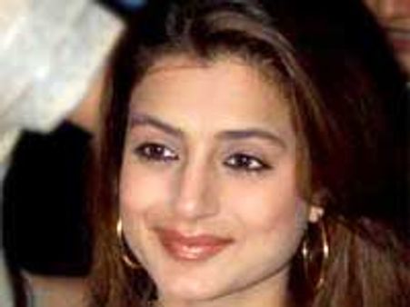 ಕುಕ್ಕೆಯಲ್ಲಿ ತಾರೆ ಅಮಿಷಾ ಪಟೇಲ್ ಸರ್ಪ ಸಂಸ್ಕಾರ