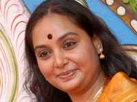 ಭಾವುಕ ಕ್ಷಣಗಳಲ್ಲಿ ಮಿಂದೆದ್ದ ಮಾಯದಂಥ ಮಳೆ