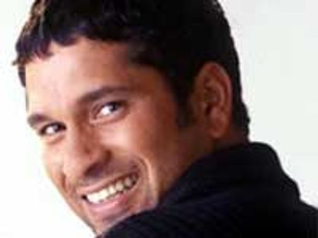 ಶಾರುಖ್ ಖಾನ್ ಜೊತೆ ಸಚಿನ್ ಡಾನ್ಸ್ ರಾಜ ಡಾನ್ಸ್!