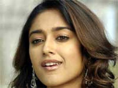 ಬಾಲಿವುಡ್‌ಗೆ ದಕ್ಷಿಣ ತಾರೆ ಇಲಿಯಾನಾ ಪ್ರಯಾಣ