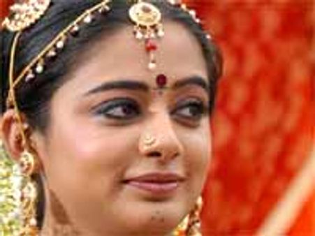 ಶಿವರಾಜ್ ಕುಮಾರ್ ಜೊತೆ ಪ್ರಿಯಾಮಣಿ ಚಿತ್ರ