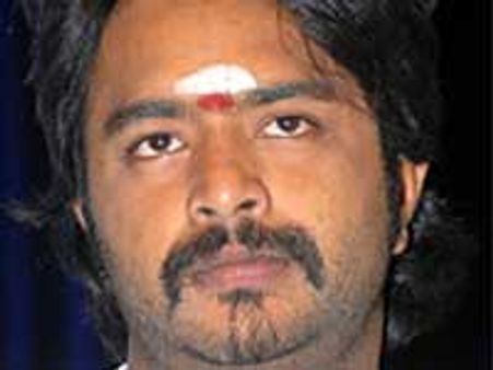 ಇವರು ಖ್ಯಾತ ಜ್ಯೋತಿಷಿ ಯೋಗರಾಜ್ ಭಟ್!