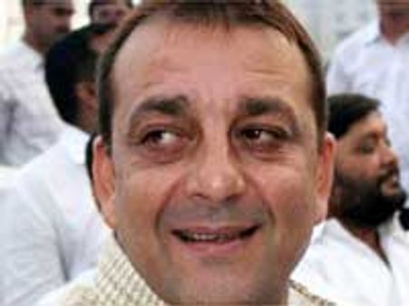 ಮುನ್ನಾಭಾಯಿ ಆಸ್ತಿ ಮುಟ್ಟುಗೋಲಿಗೆ ಆದೇಶ