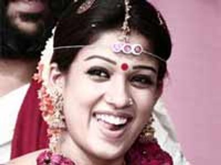 ಜುಲೈನಲ್ಲಿ ಪ್ರಭುದೇವ ಜತೆ ನಯನತಾರಾ ಮದುವೆ