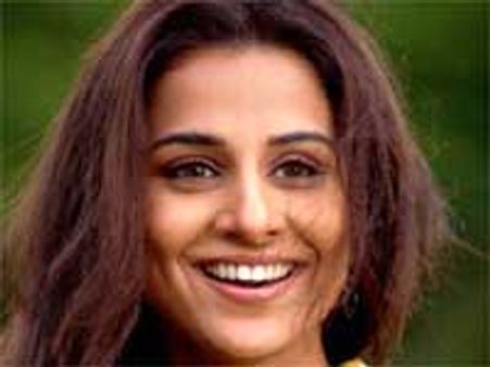 ನಾಸಿರುದ್ದೀನ್ ಶಾ ಜತೆ ಸೆಕ್ಸ್ ಸೀನ್‌ನಲ್ಲಿ ವಿದ್ಯಾ ಬಾಲನ್