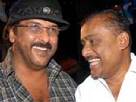 ಕ್ರೇಜಿ ಸ್ಟಾರ್ ರವಿಚಂದ್ರನ್ ಜತೆ ಮತ್ತೆ ಹಂಸಗೀತೆ