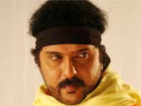 ಕೆಂಪೇಗೌಡನಿಗೆ ಕೈಕೊಟ್ಟ ಕ್ರೇಜಿ ಸ್ಟಾರ್ ರವಿಚಂದ್ರನ್