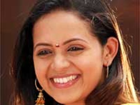 ಸುದೀಪ್ 'ವಿಷ್ಣುವರ್ಧನ' ಚಿತ್ರದಿಂದ ಭಾವನಾ ಔಟ್