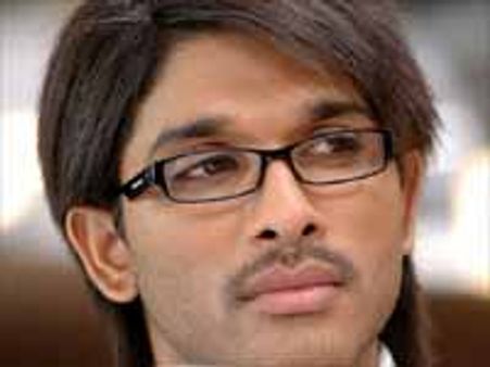 ಶಿವಣ್ಣನಿಗೆ ಅಲ್ಲು ಅರ್ಜುನ್ ಮದುವೆಯ ಕರೆಯೋಲೆ