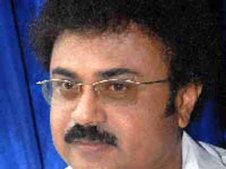 ಬೆದರಿಕೆ ಸಾರ್ ಬೆದರಿಕೆ... ಮದನ್ ಸಿಡಿಸಿದ ಬಾಂಬ್!