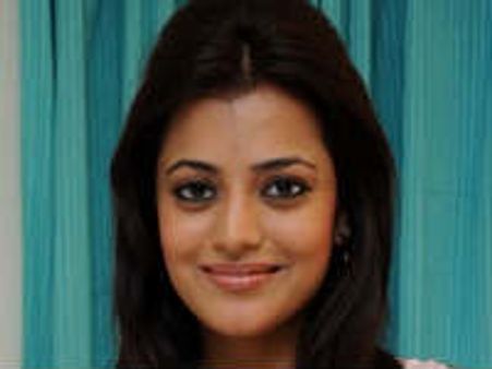 ಕೋಮಲ್‌ಗೆ ಸಿಕ್ಕಿದ ಹೊಸ ಬೆಡಗಿ ನಿಶಾ ಅಗರವಾಲ್