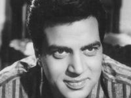 ಬಾಲಿವುಡ್ ಹೀ ಮ್ಯಾನ್‌ ಧರ್ಮೇಂದ್ರನಿಗೆ ಪ್ರತಿಷ್ಠಿತ ಫಾಲ್ಕೆ ರತ್ನ