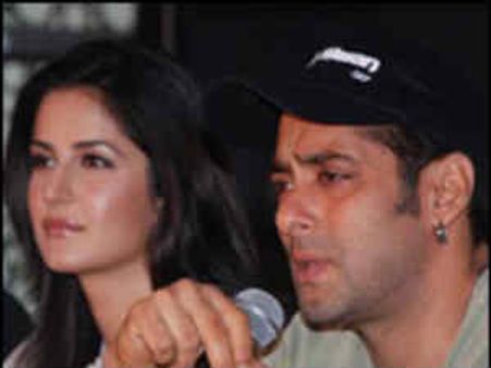 ಸಲ್ಲು ಮನೆಯಲ್ಲಿ ಊಟ ಮಾಡಿ ಕೈತೊಳೆದುಕೊಂಡ ಕತ್ರಿನಾ