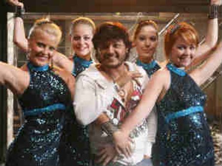 ಬೇಸಿಗೆ ಬೇಗೆ ನೀಗಲು 'ಕೂಲ್' ಆಗಿ ಬರುತ್ತಿದ್ದಾನೆ ಗಣೇಶ್