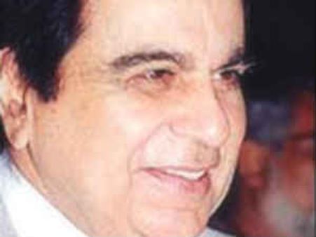 ನಟ ದಿಲೀಪ್ ಕುಮಾರ್ ಅಸ್ವಸ್ಥ ಆಸ್ಪತ್ರೆಗೆ ದಾಖಲು