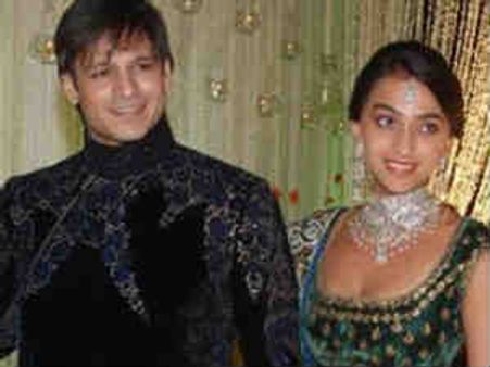 ಪತ್ನಿ ಜೊತೆ ಬಾಲಿ ದ್ವೀಪಗಳಲ್ಲಿ ವಿವೇಕ್ ಜಾಲಿ ರೈಡ್!