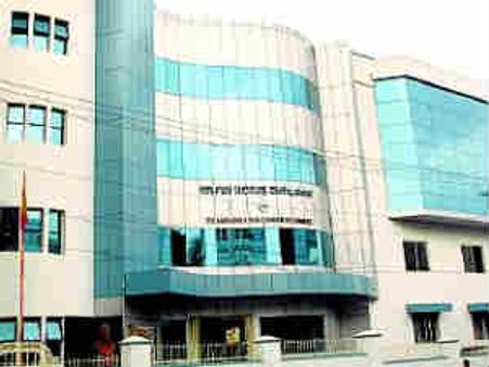 'ಅಣ್ಣಾ ಹಜಾರೆ' ಟೈಟಲ್‌ಗೆ ಫಿಲಂ ಚೇಂಬರ್ ತಗಾದೆ