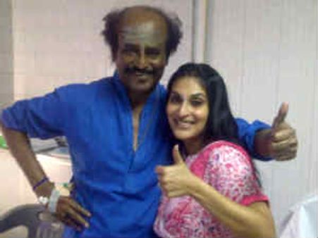 ಬೆಂಗಳೂರಿನಿಂದ ಚೆನ್ನೈಗೆ ರಜನಿಕಾಂತ್ ಅಭಿಮಾನಿಗಳು ದೌಡು