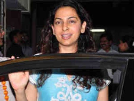 ಸಂಕಷ್ಟದಲ್ಲಿ ಪ್ರೇಮ ಲೋಕ ಜೂಹಿ ಚಾವ್ಲಾ ಫ್ಯಾಮಿಲಿ