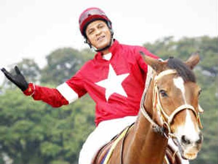 ಶಿವಣ್ಣನ ಸ್ಟೈಲು ನೋಡಲು ಎರಡು ಕಣ್ಣು ಸಾಲದಣ್ಣ