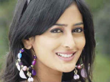 ಅಜಯ್ ರಾವ್‌ನನ್ನು ಕುರಿ ಮಾಡಿದ ನಿಧಿ ಸುಬ್ಬಯ್ಯ