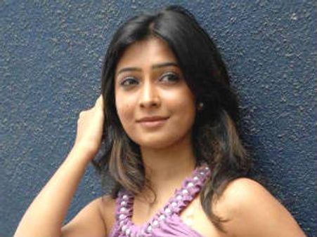 ಹ್ಯಾಟ್ರಿಕ್ ಫಿಲ್ಮಂಫೇರ್ ಕಿರೀಟ ಧರಿಸಿದ ರಾಧಿಕಾಗೆ ಕಂಗ್ರಾಟ್ಸ್