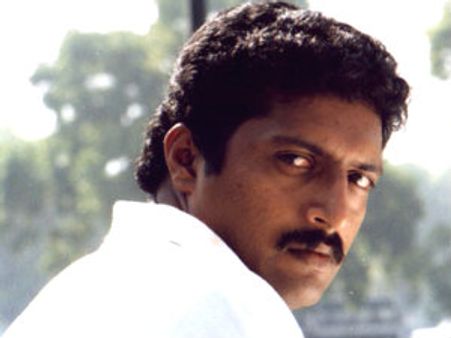 ಪುಟ್ಟಪರ್ತಿ ಪವಾಡ ಪುರುಷನಾಗಿ ಕನ್ನಡಿಗ ಪ್ರಕಾಶ್ ರೈ