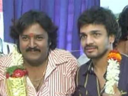 ನಿಮ್ಮ ಬಡಾವಣೆಗೆ ಗಣೇಶ ಬರ್ತಿದ್ದಾನೆ, ಬರಮಾಡಿಕೊಳ್ಳಿ