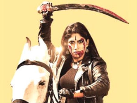 ಚಿತ್ರಕ್ಕೆ ಒನಕೆ ಓಬವ್ವ ಹೆಸರು; ಇತಿಹಾಸಕ್ಕೆ ಬಗೆದ ದ್ರೋಹ