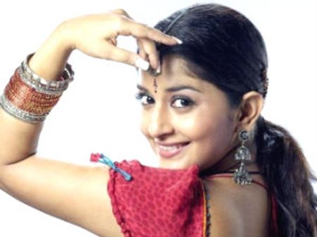 ಸಿನಿಮಾ ತಾರೆ ಮೀರಾ ಜಾಸ್ಮಿನ್‍ಗೆ ಕೋರ್ಟ್ ಸಮನ್ಸ್