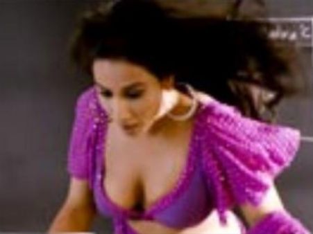 ವಿದ್ಯಾ ಬಾಲನ್ ಬಾಡಿಯಲ್ಲಿ ಬಂತು ಬಂತು ಕರೆಂಟು ಬಂತು