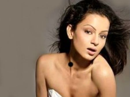 ಇಂಗ್ಲೆಂಡ್ ವೈದ್ಯನೊಂದಿಗೆ ಕಂಗನಾ ಕಣ್ಣಾಮುಚ್ಚಾಲೆ