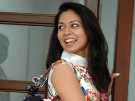 ಬ್ಲೂ ಫಿಲಂನಲ್ಲಿ ಕನ್ನಡದ ಮೂಲದ ನಟಿ ಪೂಜಾ