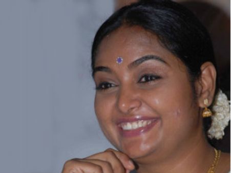 ನಟ ದರ್ಶನ್‌ಗೆ ಒಳ್ಳೆ ಫ್ಯೂಚರ್ ಇದೆ, ನಟಿ ಶ್ರುತಿ