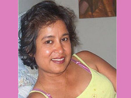 ನಟ ಶಾರುಕ್ ಖಾನ್ 'ಸಲಿಂಗ ಕಾಮಿ'ಯಂತೆ!