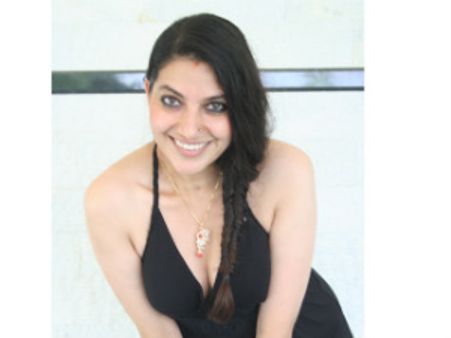 ಅಗ್ನಿ ಎದೆಗಾರಿಕೆಯಲ್ಲಿ ಸಾವು ಪ್ರೀತಿಯ ಮುಖಾಮುಖಿ