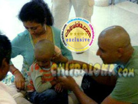 ಸಕುಟುಂಬ ಸಪರಿವಾರ ಸಮೇತ ತಿರುಪತಿಗೆ ದರ್ಶನ್