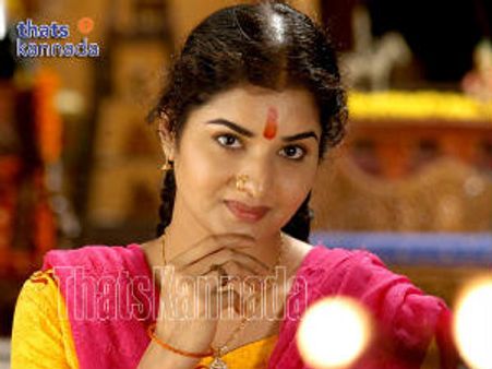 ತಾಯಿ ಪಾತ್ರ ಬೇಡವೆಂದ ಮಂದಾರ ಹೂ ಪ್ರೇಮ