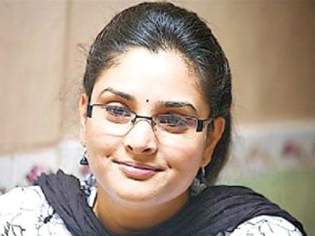 ಇದ್ದಕ್ಕಿದ್ದಂತೆ ಗೋಲ್ಡನ್ ಗರ್ಲ್ ರಮ್ಯಾ ಗೌರಮ್ಮನಾಗಿದ್ದೇಕೆ?