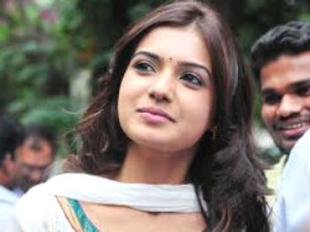 ಮಾರ್ಚ್‌ನಲ್ಲಿ ತೆರೆಗೆ ನಲ್ಲ ಸುದೀಪ್ ತೆಲುಗು ಚಿತ್ರ ಈಗ