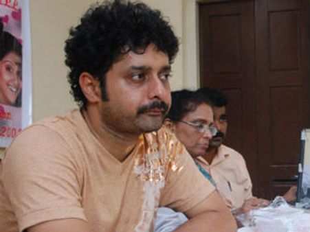 ಹೇಮಂತ್ ನಿಂಬೆಹುಳಿಗೆ ಕೋಮಲ್ ಝಾ ಗುಡ್ ಬೈ?