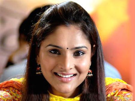 ಅಭಿಮಾನಿಗಳಿಗೇ ಅಭಿಮಾನಿ ಗೋಲ್ಡನ್ ಗರ್ಲ್ ರಮ್ಯಾ