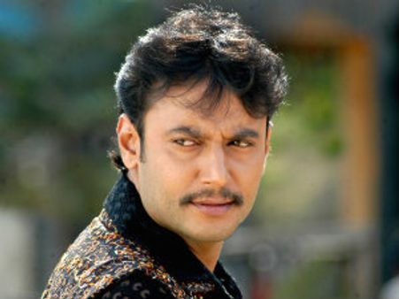 ದುಬೈ ಕನ್ನಡ ರಾಜ್ಯೋತ್ಸವಕ್ಕೆ ಚಾಲೆಂಜಿಂಗ್ ಸ್ಟಾರ್