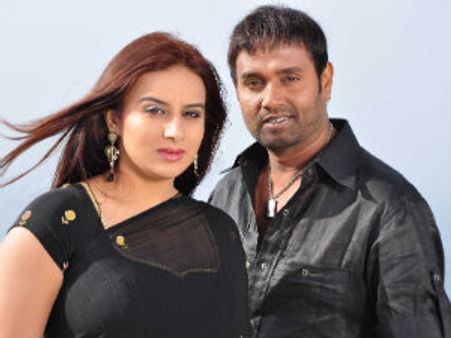 ಪಿ ಎನ್ ಸತ್ಯ-ಪೂಜಾ ಗಾಂಧಿ 'ಪಾಗಲ್' ಚಿತ್ರವಿಮರ್ಶೆ