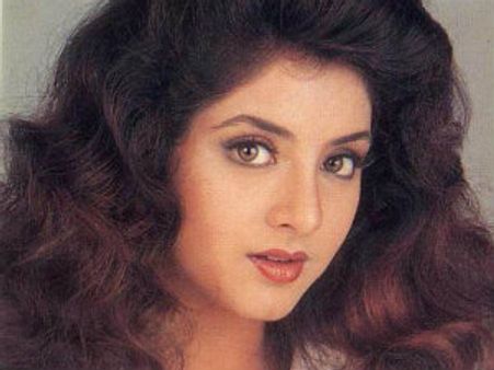 ಕಡೆಗೂ ರಹಸ್ಯವಾಗಿಯೇ ಉಳಿದ ದಿವ್ಯಾ ಭಾರತಿ ಸಾವು