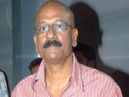 ಕೋ.ಕೋ. ನಾಲ್ಕು ಹಾಡು ಸೂಪರ್, ಎರಡು ಹಾಡು ಪೂವರ್