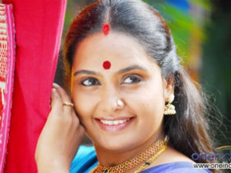 ಶ್ರುತಿ ಒಂಟಿ ಬಾಳಿನಲ್ಲಿ ಮತ್ತೆ ಮುಂಗಾರು?