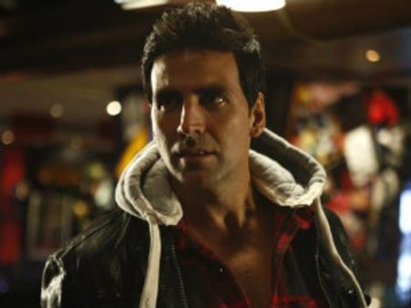 ಮಹಿಳೆಯ ಜೀವ ಉಳಿಸಿದ ಕಿಲಾಡಿ ಅಕ್ಷಯ್ ಕುಮಾರ್