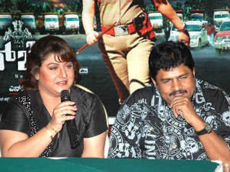 ರಾಮು ಈಗ 'ಮುಂಬೈ'ವಾಸಿ, ಬೆಂಗಳೂರಲ್ಲಿ ಮಾಲಾಶ್ರೀ